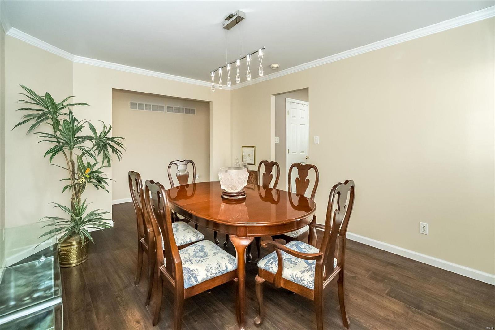 15413 Braefield Drive Chesterfield, MO 63017 - Photo 13 of 46