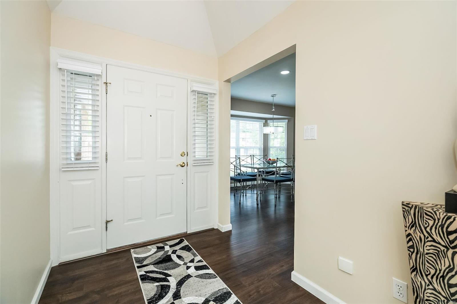 15413 Braefield Drive Chesterfield, MO 63017 - Photo 10 of 46