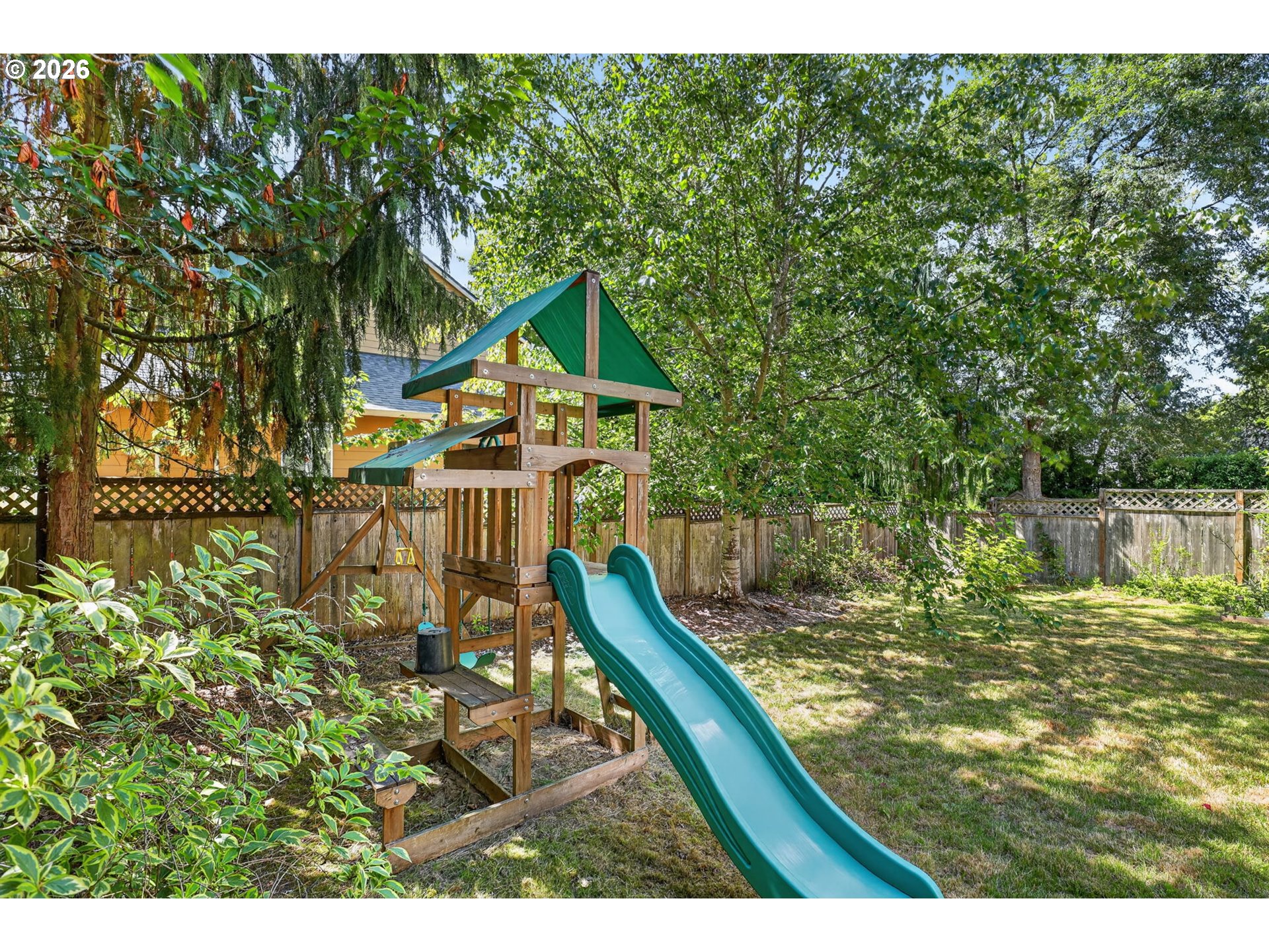 8311 Southwest 43rd Avenue Portland, OR 97219 - Photo 44 of 45