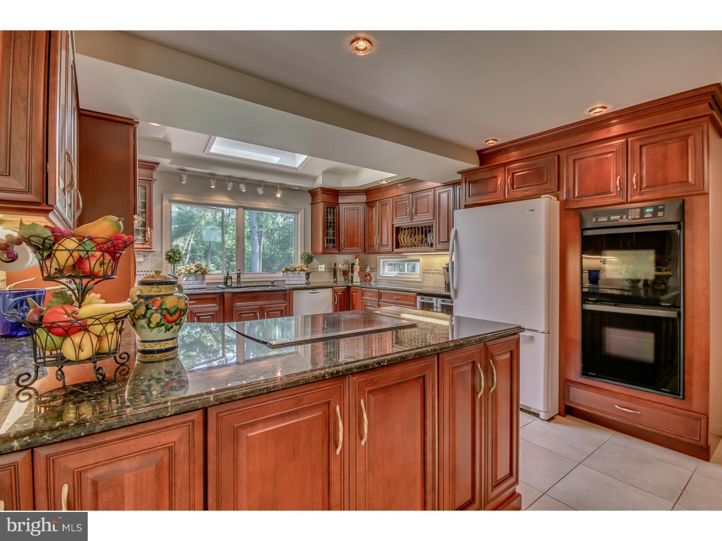 359 Pineville Road Newtown, PA 18940 - Photo 10 of 25 Kitchen