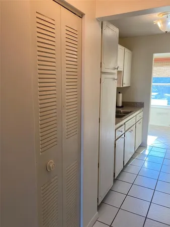$1,500 | 5750 80th Street North, Unit C202, St. Petersburg, FL 33709