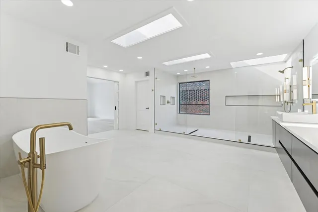 a view of a storage & utility room