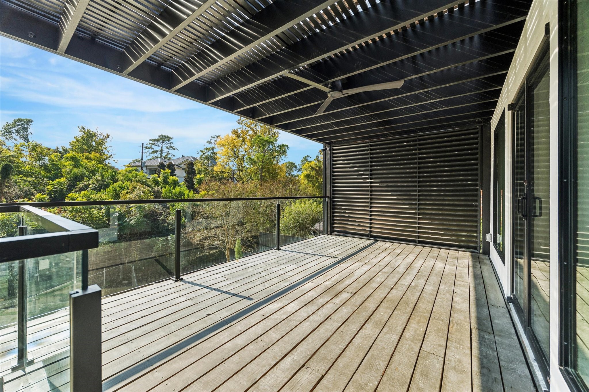 13 Tiel Way Houston, TX 77019 - Photo 33 of 40