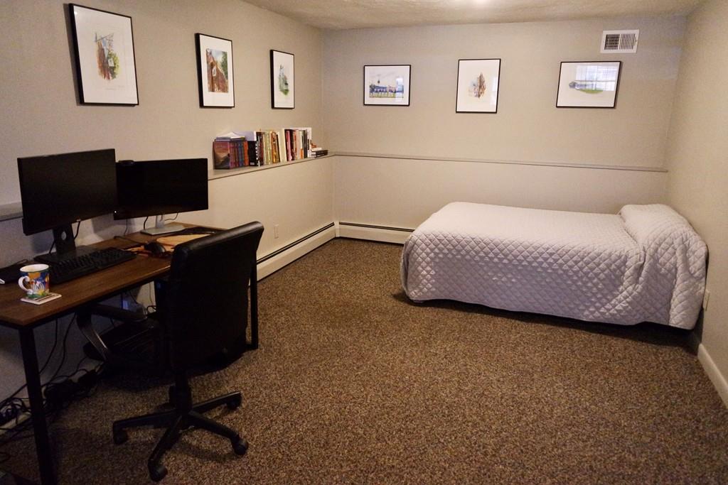 6 Crestlan Drive Worcester, MA 01604 - Photo 36 of 41 a bedroom with a workspace