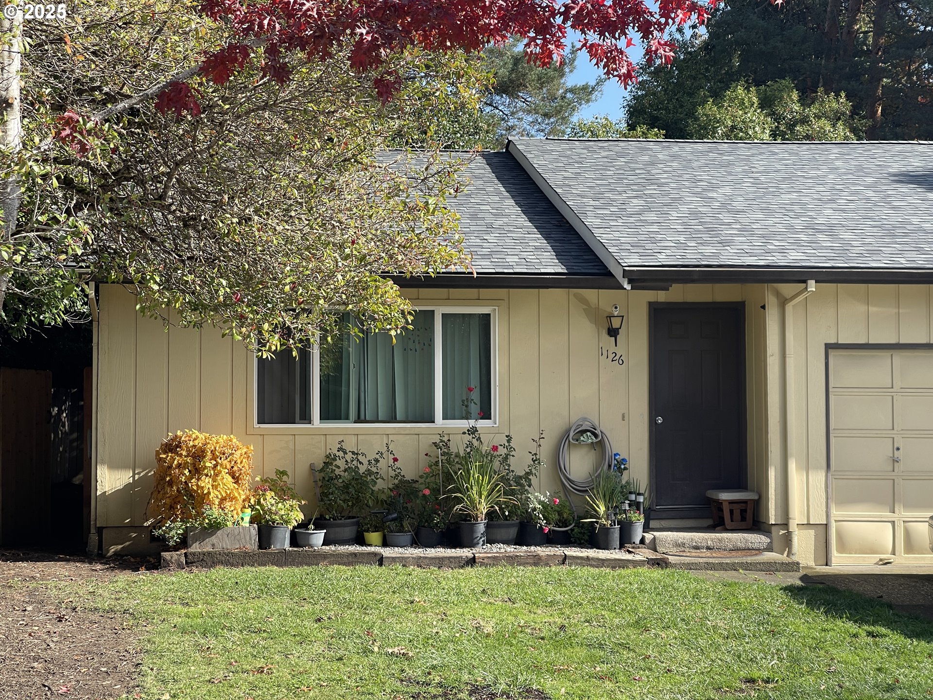 1126 Southeast Rummel Street McMinnville, OR 97128 - Photo 2 of 10