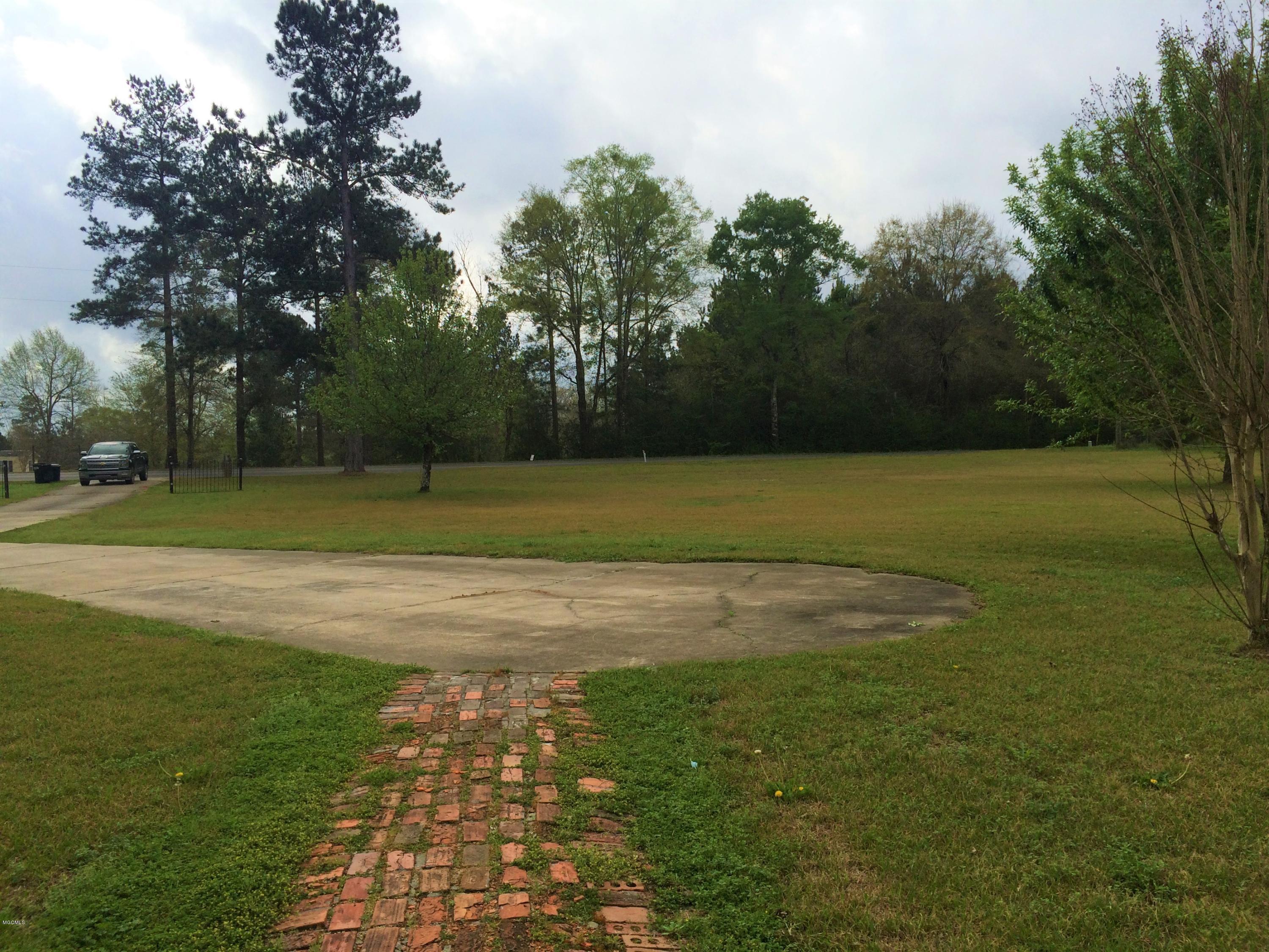 651 Big 4 Road Wiggins, MS 39577 - Photo 3 of 25 IMG_5720