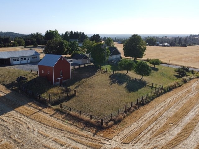 8412 North Orchard Prairie Road Spokane, WA 99217 - Photo 5 of 42