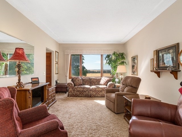 8412 North Orchard Prairie Road Spokane, WA 99217 - Photo 9 of 42