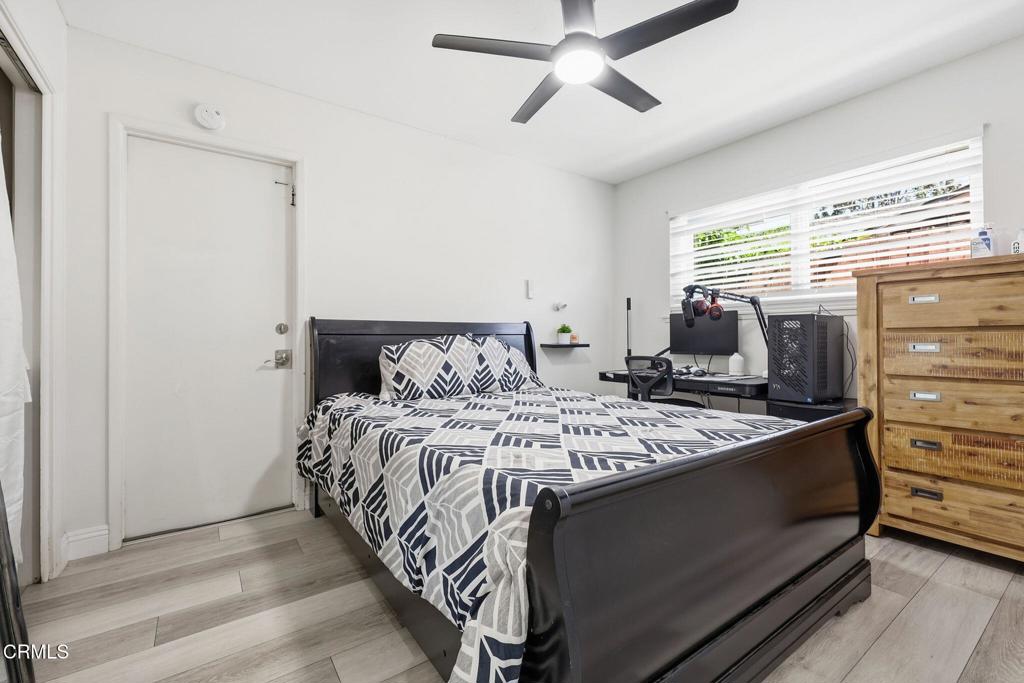 1300 Bluebell Street Oxnard, CA 93036 - Photo 27 of 43 Gallery Image 27