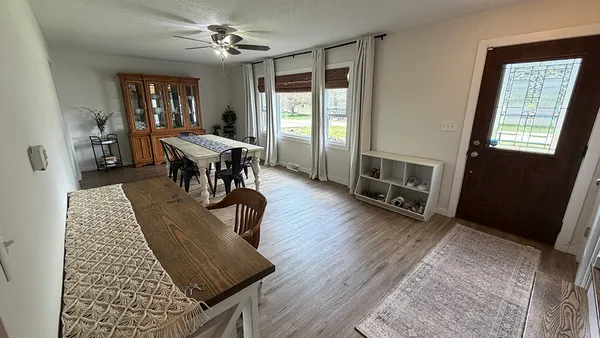 $230,000 | 134 Riverview Drive, Albany, IL 61230