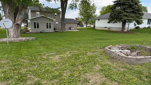 $230,000 | 134 Riverview Drive, Albany, IL 61230