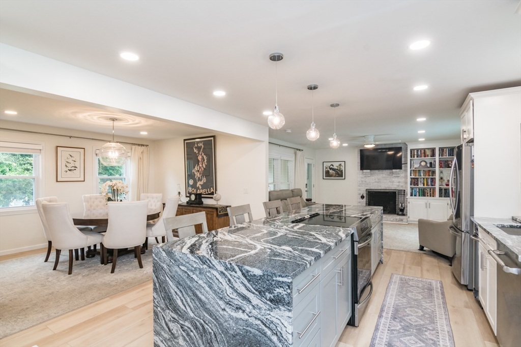 49 Quinnehtuk Road Longmeadow, MA 01106 - Photo 14 of 42