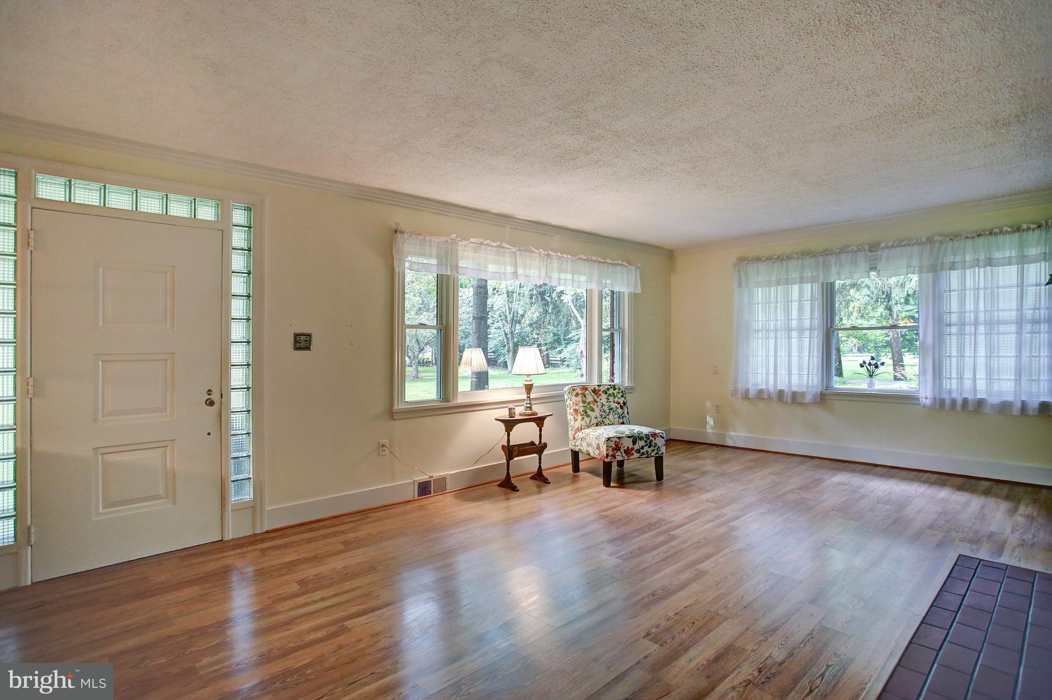 320 Pine Road Carlisle, PA 17015 - Photo 18 of 95 Wonderful views - of flowering beds....