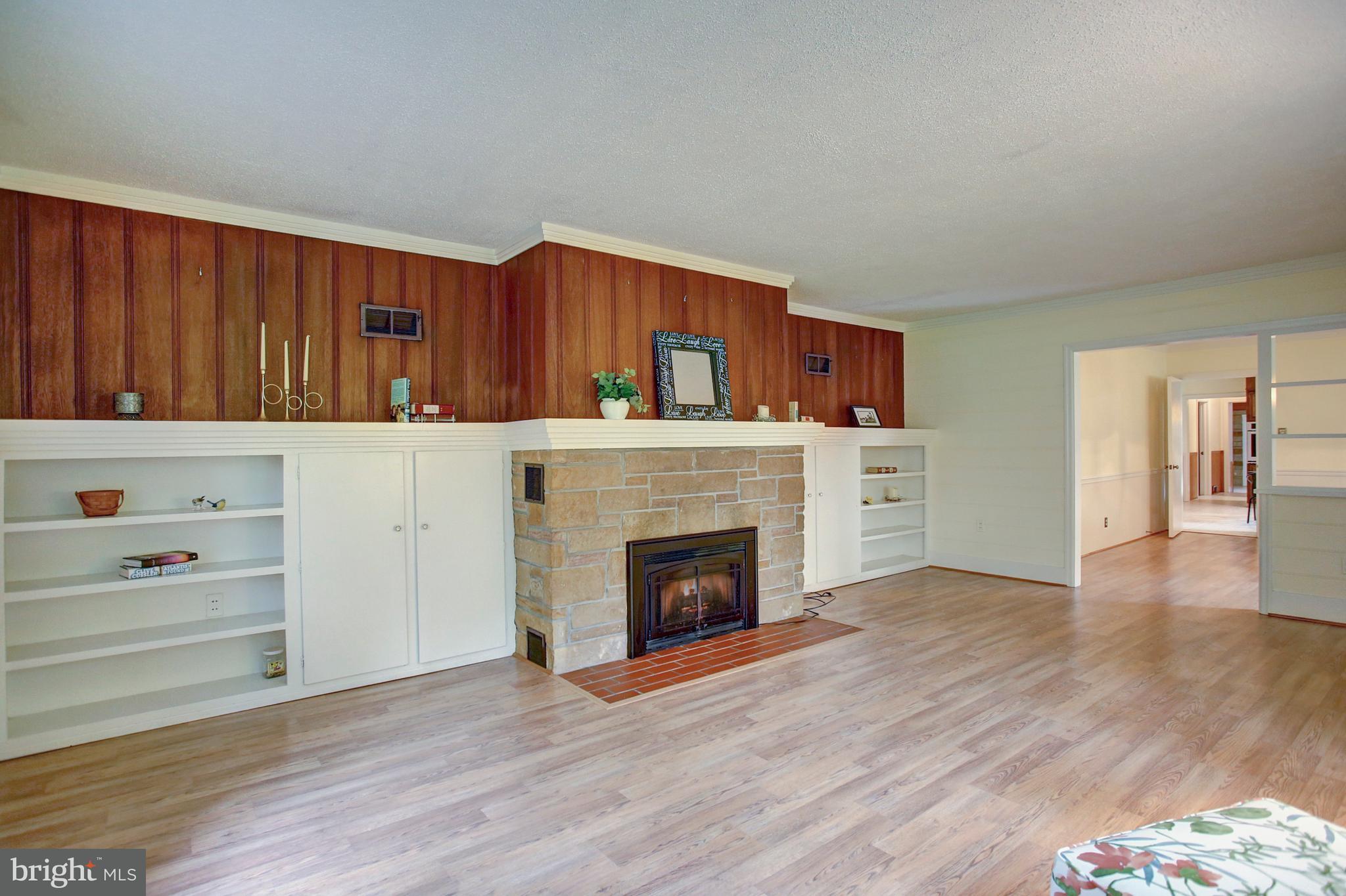 320 Pine Road Carlisle, PA 17015 - Photo 19 of 95 Propane fireplace in living room