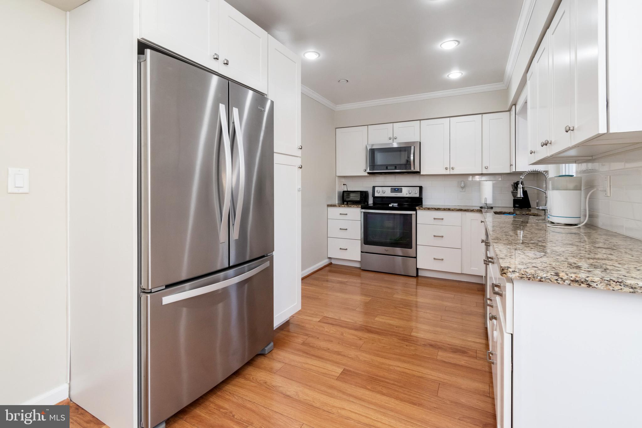 8652 Castlemill Circle Nottingham, MD 21236 - Photo 11 of 37