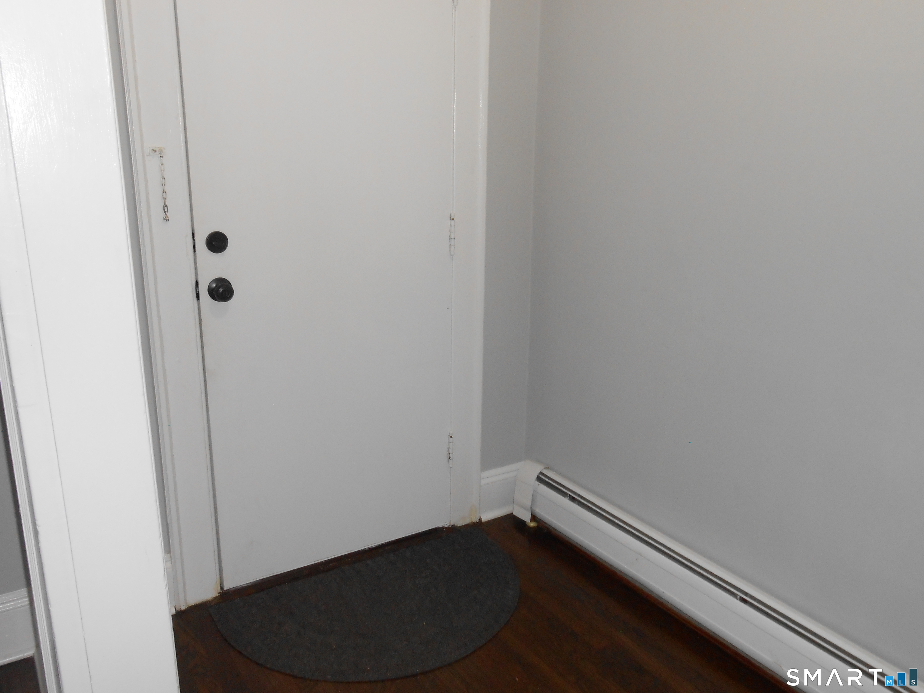 254 Wayne Street Bridgeport, CT 06606 - Photo 15 of 25