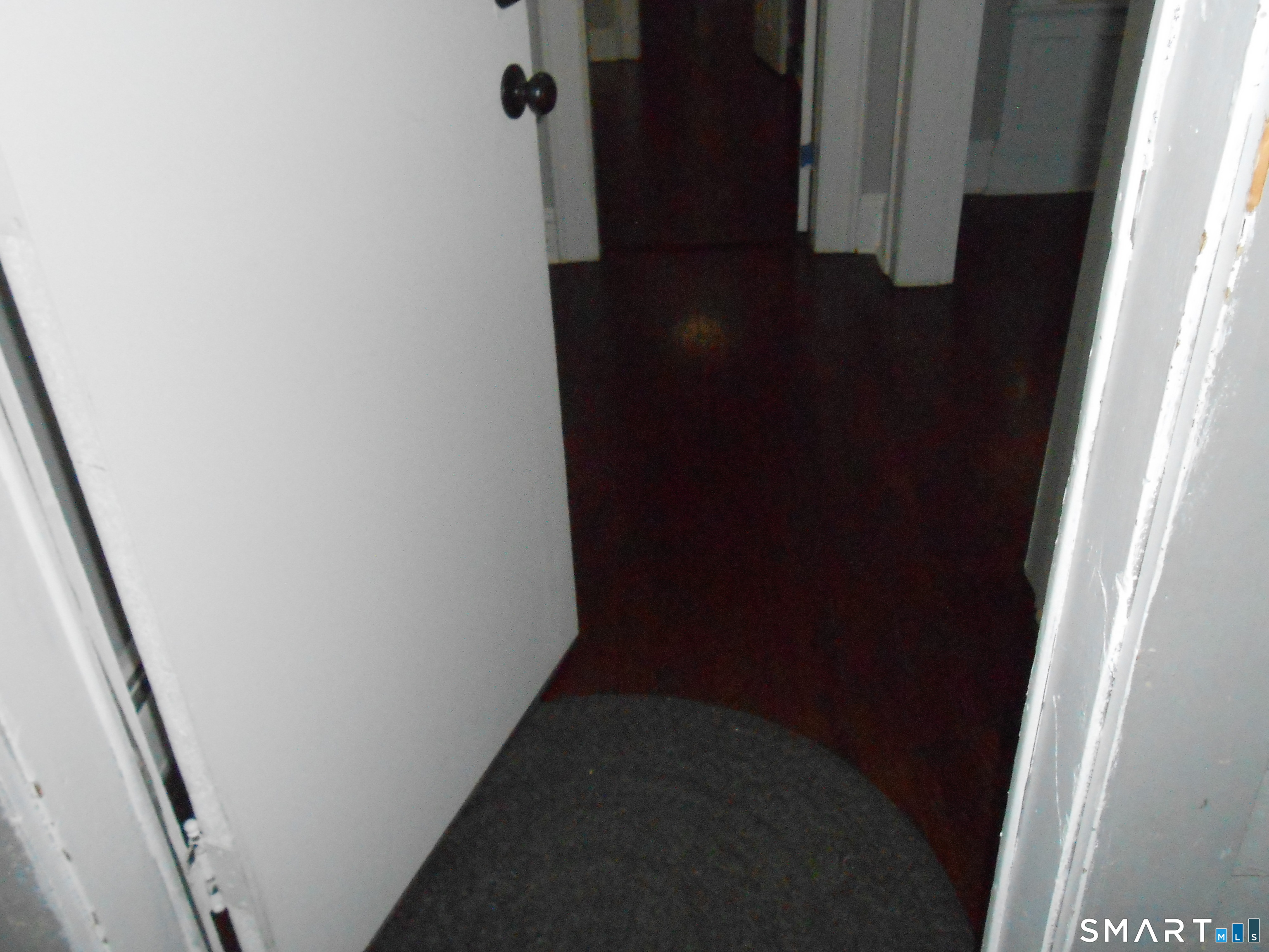 254 Wayne Street Bridgeport, CT 06606 - Photo 16 of 25