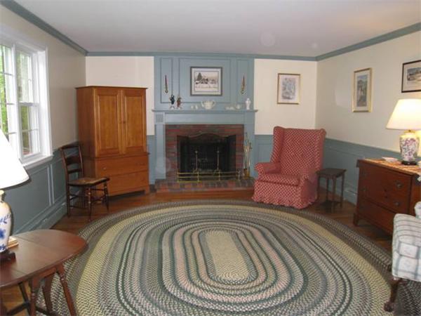 235 South Road Bedford, MA 01730 - Photo 3 of 13 Gallery Image 3