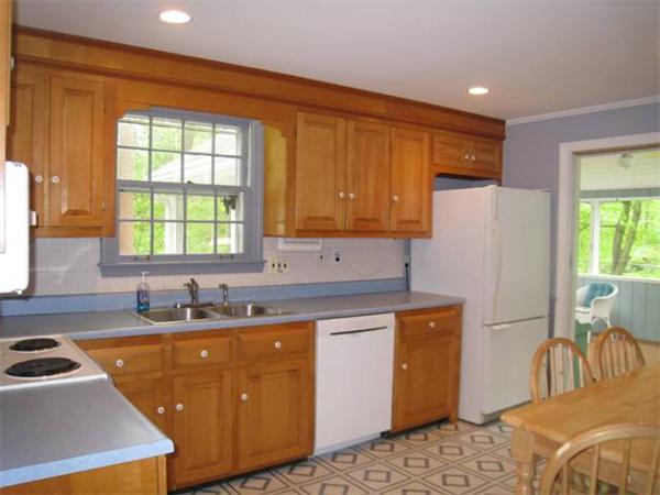 235 South Road Bedford, MA 01730 - Photo 5 of 13 Gallery Image 5