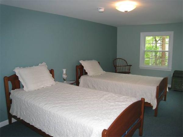 235 South Road Bedford, MA 01730 - Photo 8 of 13 Gallery Image 8
