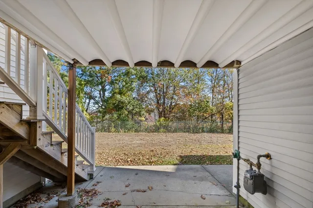 a view of a bunch of trees