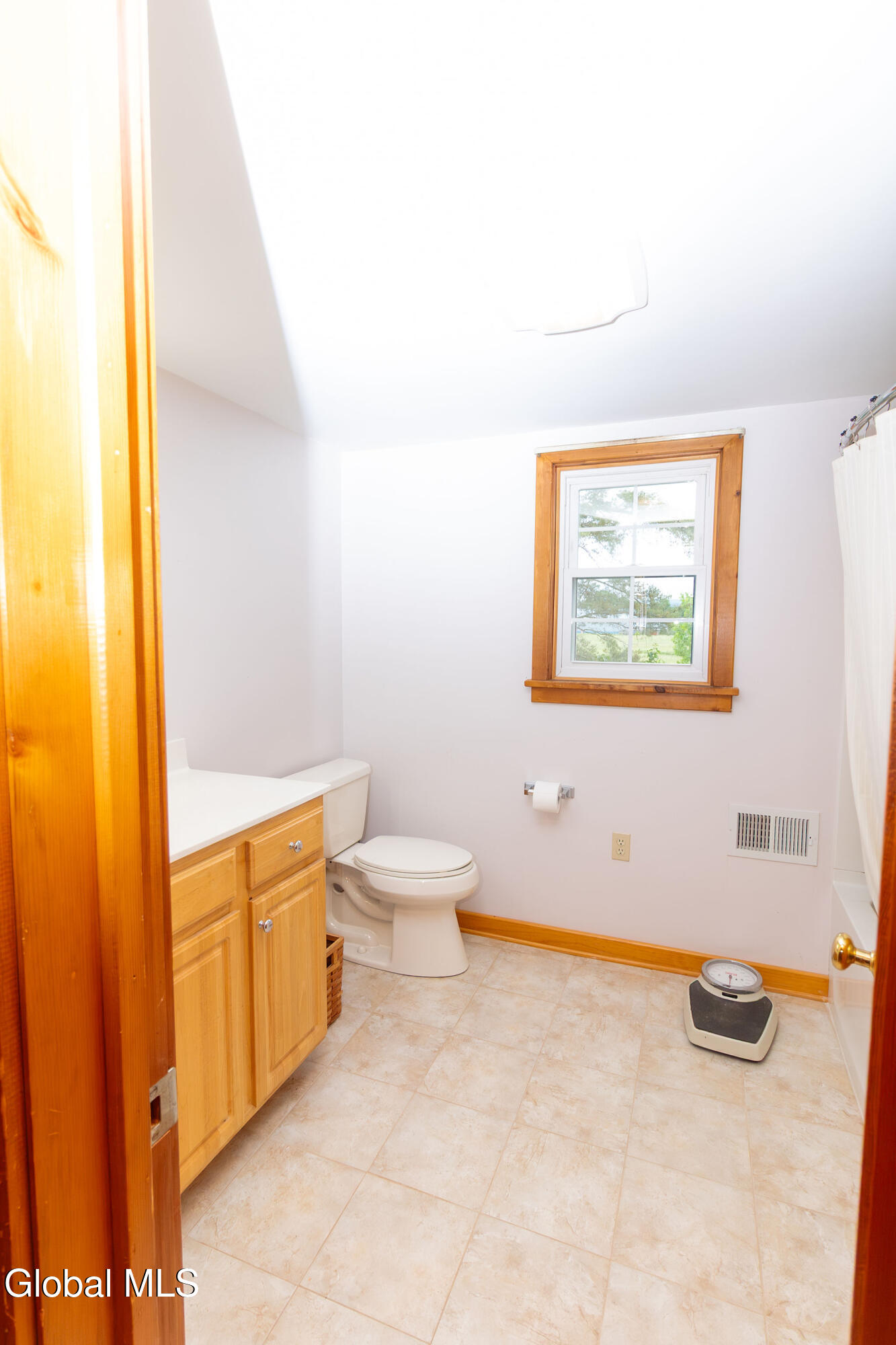 1378 Quackenbush Road Schenectady, NY 12306 - Photo 22 of 62 1378Quackenbush-38