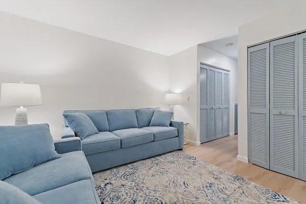 $2,750 | 11830 Brier Patch Court, Wellington, FL 33414