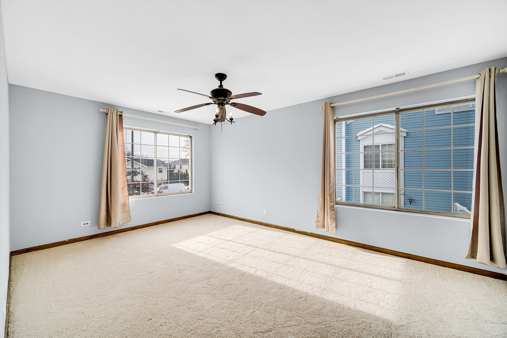 369 North Gregory Street Aurora, IL 60504 - Photo 10 of 18