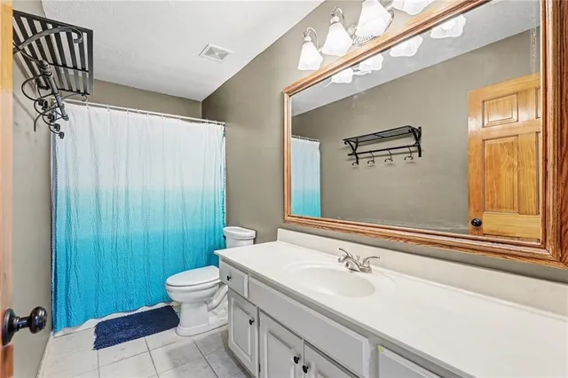 $479,000 | 532 Southeast Asheville Drive, Lee's Summit, MO 64063