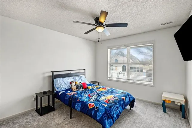 $479,000 | 532 Southeast Asheville Drive, Lee's Summit, MO 64063