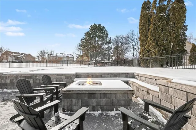 $479,000 | 532 Southeast Asheville Drive, Lee's Summit, MO 64063