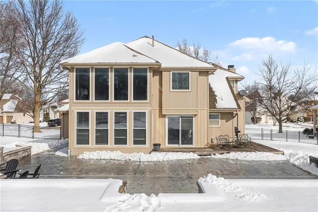 $479,000 | 532 Southeast Asheville Drive, Lee's Summit, MO 64063