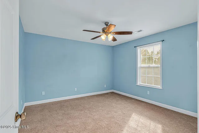 $1,325 | 188 Pine Hollow Road, Holly Ridge, NC 28445