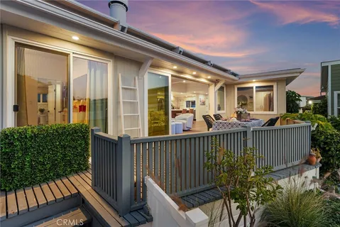 $927,000 | 8 Saratoga, Newport Beach, CA 92660