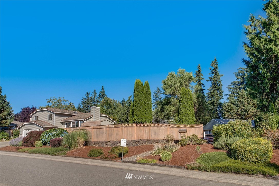 25 199th Place Southeast Bothell, WA 98012 - Photo 3 of 28