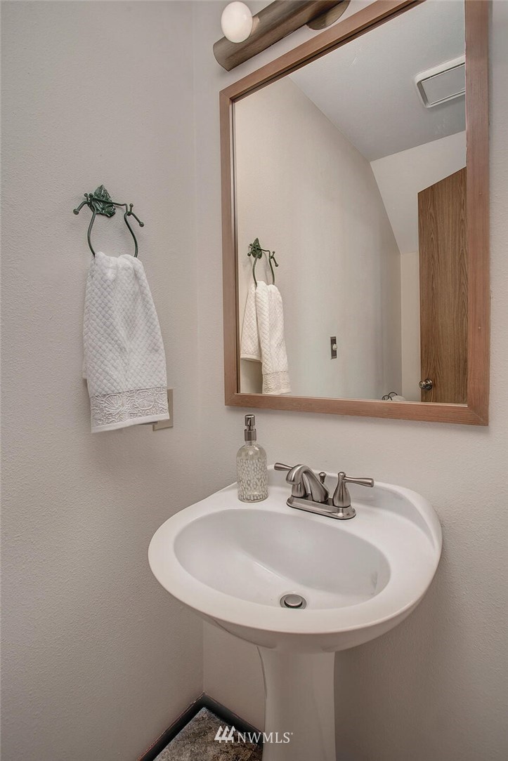 25 199th Place Southeast Bothell, WA 98012 - Photo 23 of 28