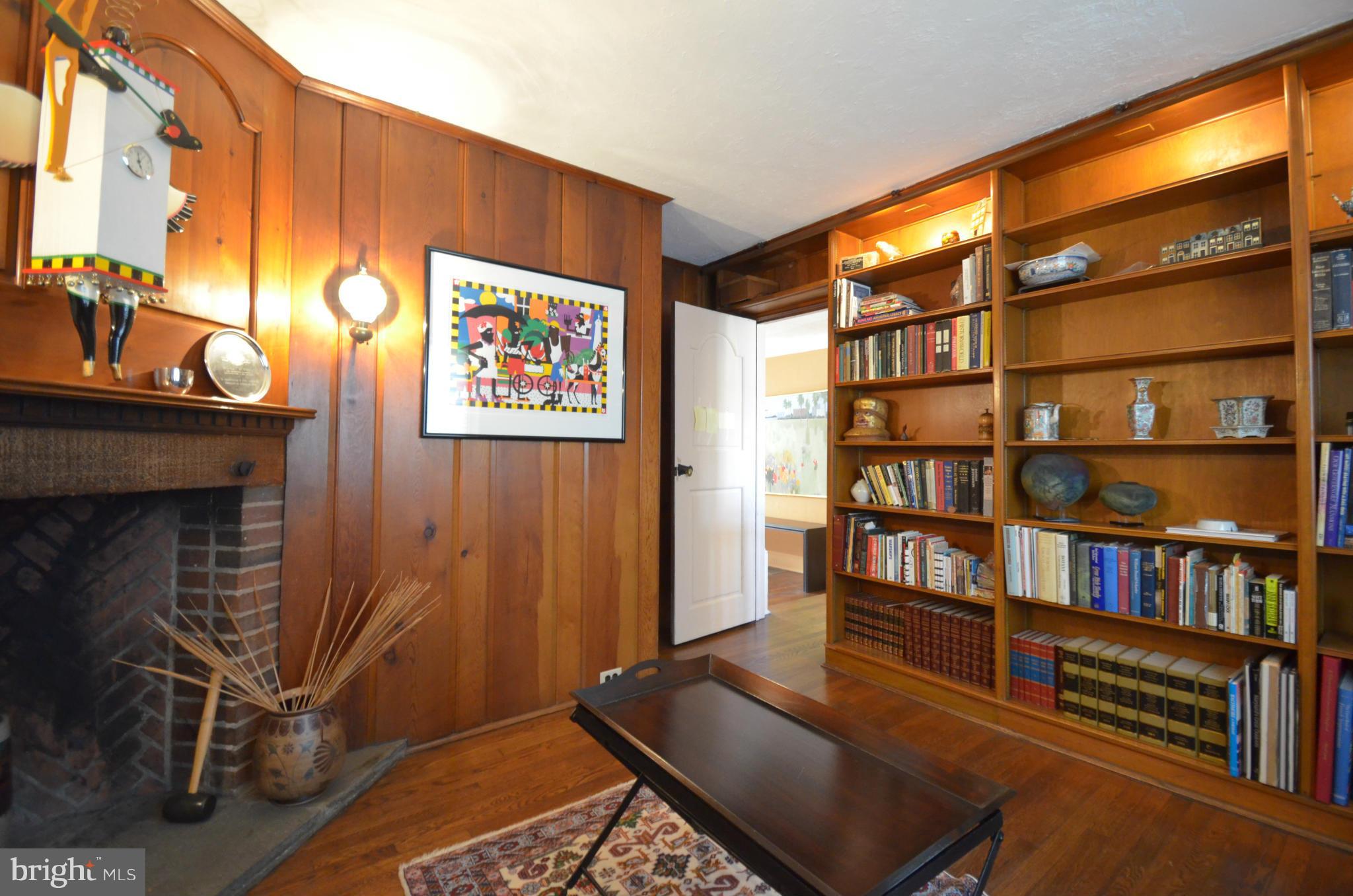 806 St Georges Road Baltimore, MD 21210 - Photo 5 of 30 Interior (General)
