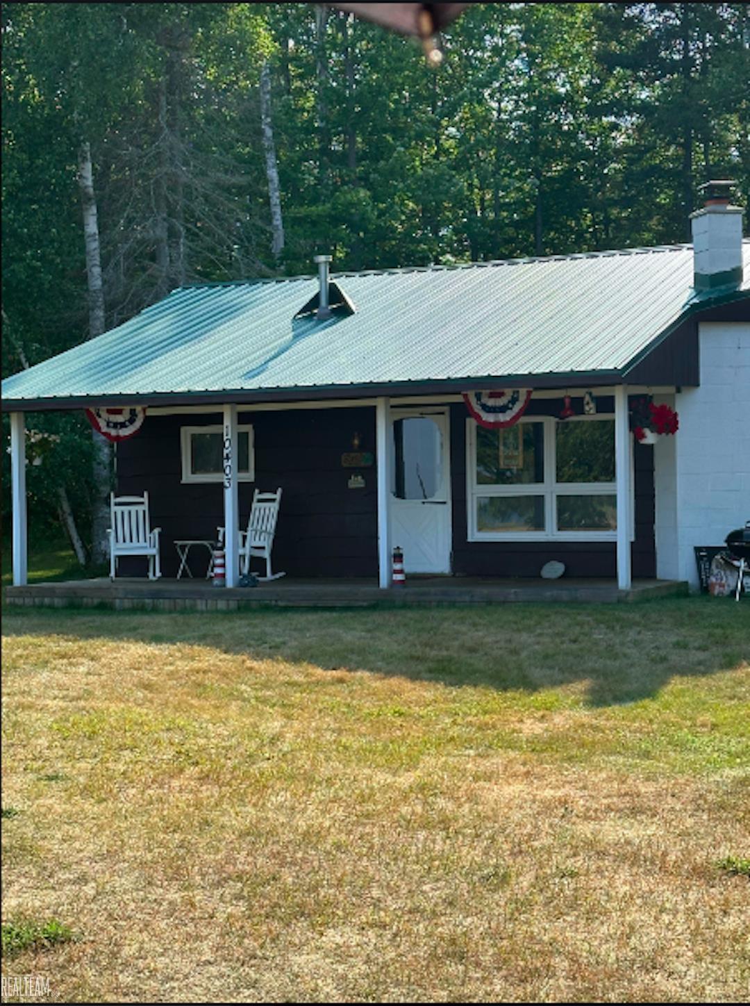 10403 North Whitefish Point Road Paradise, MI 49768 - Photo 1 of 18 50151260-efa43ce8-9320-4857-8d4d-3acbf2e66a5d.JPG