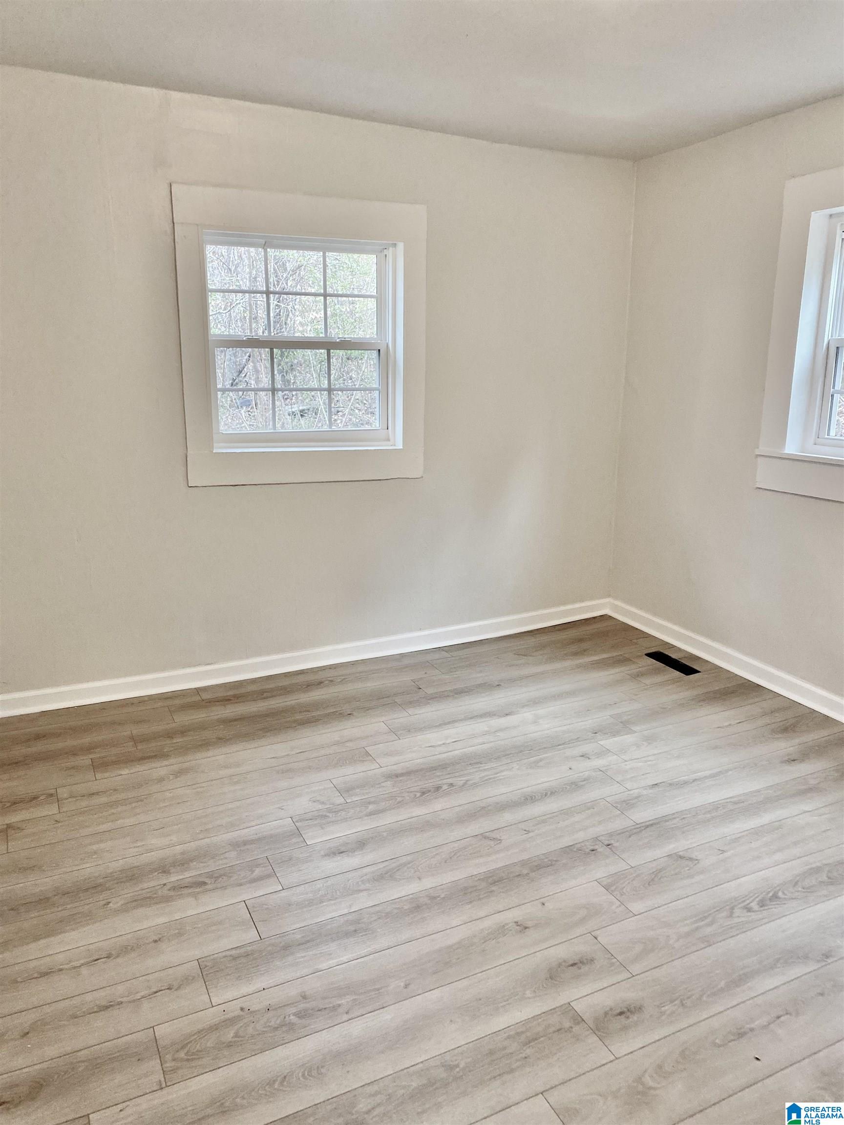 8165 Old Tennessee Pike Road Pinson, AL 35126 - Photo 5 of 9