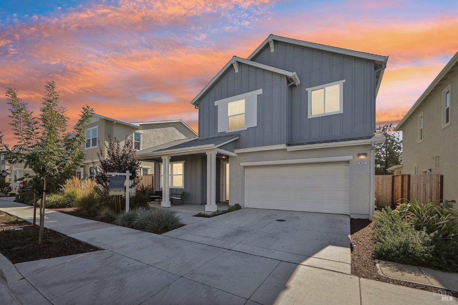 1437 Oak Circle Rohnert Park, CA 94928 - Photo 1 of 59 Gallery Image 1