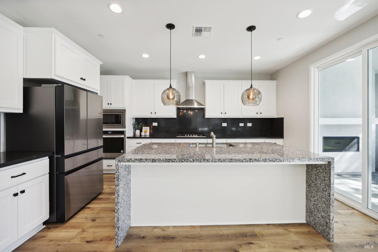 1437 Oak Circle Rohnert Park, CA 94928 - Photo 14 of 59 Gallery Image 14