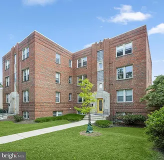 $369,900 | 304 Aspen Street Northwest, Unit 204, Washington, DC 20012