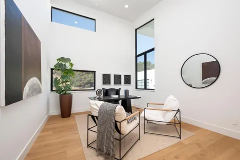 $10,850,000 | 45 Calaveras Court, Hillsborough, CA 94010
