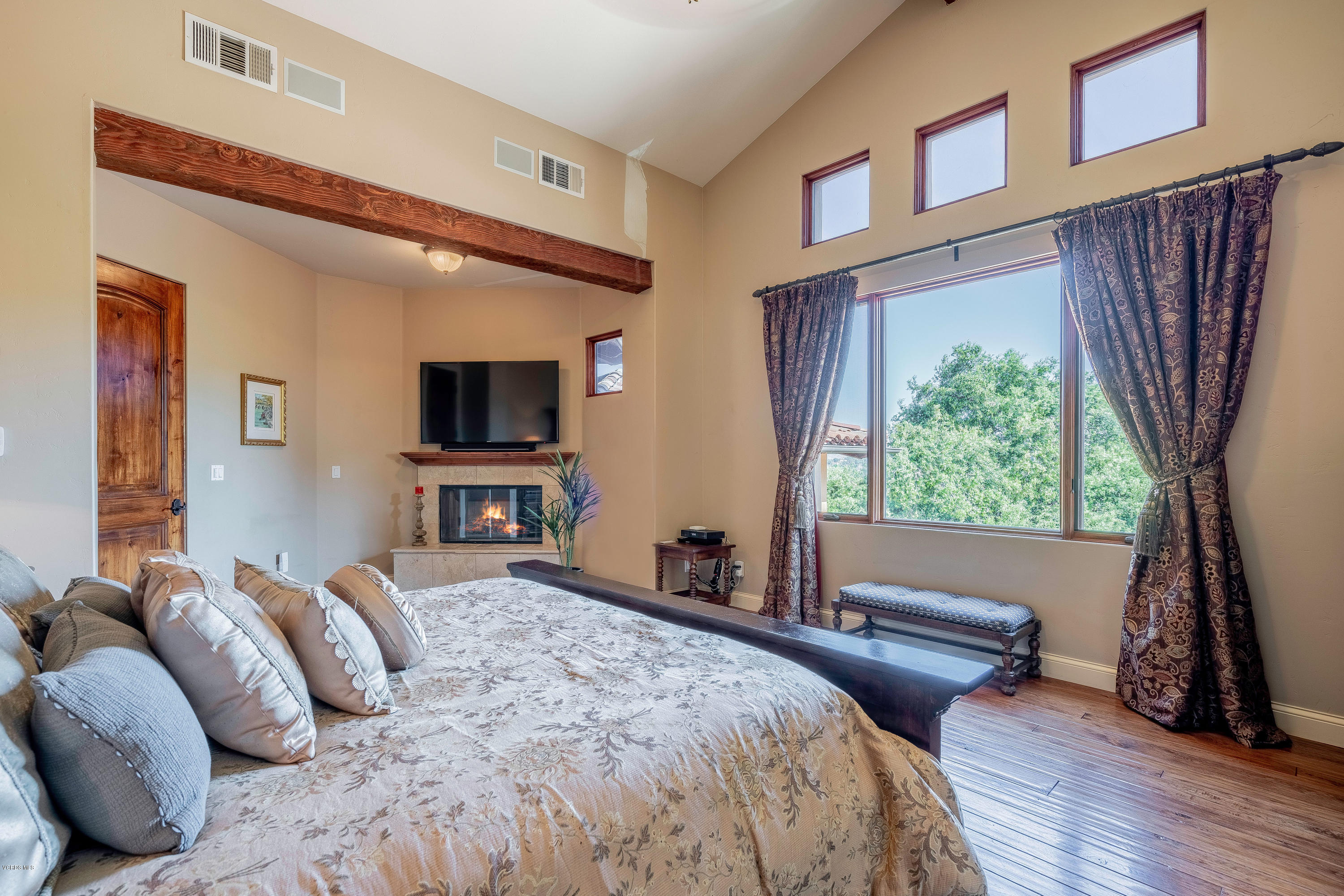 525 Rimrock Road Thousand Oaks, CA 91361 - Photo 35 of 95 525 Rimrock Rd Thousand Oaks-print-036-0