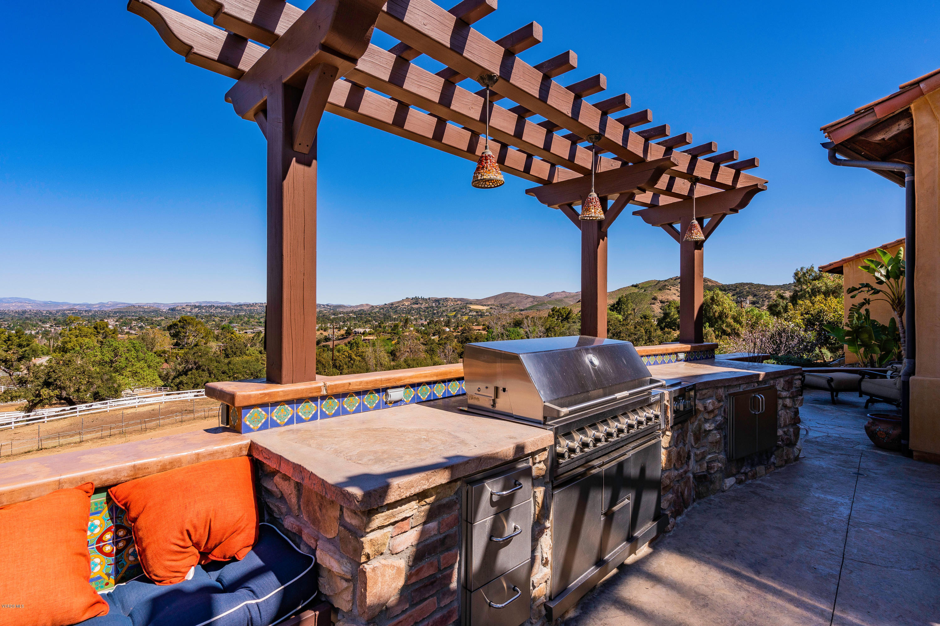 525 Rimrock Road Thousand Oaks, CA 91361 - Photo 62 of 95 525 Rimrock Rd Thousand Oaks-print-063-0