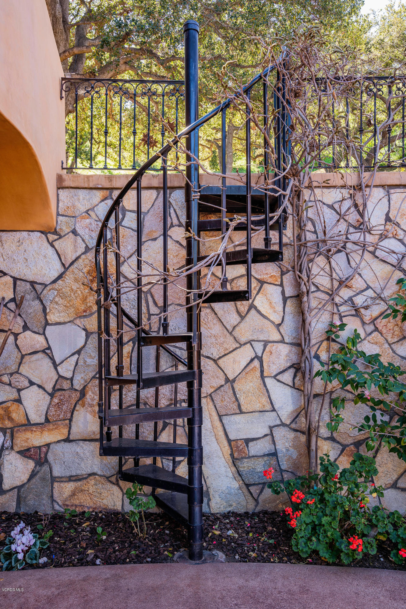 525 Rimrock Road Thousand Oaks, CA 91361 - Photo 67 of 95 525 Rimrock Rd Thousand Oaks-print-068-0