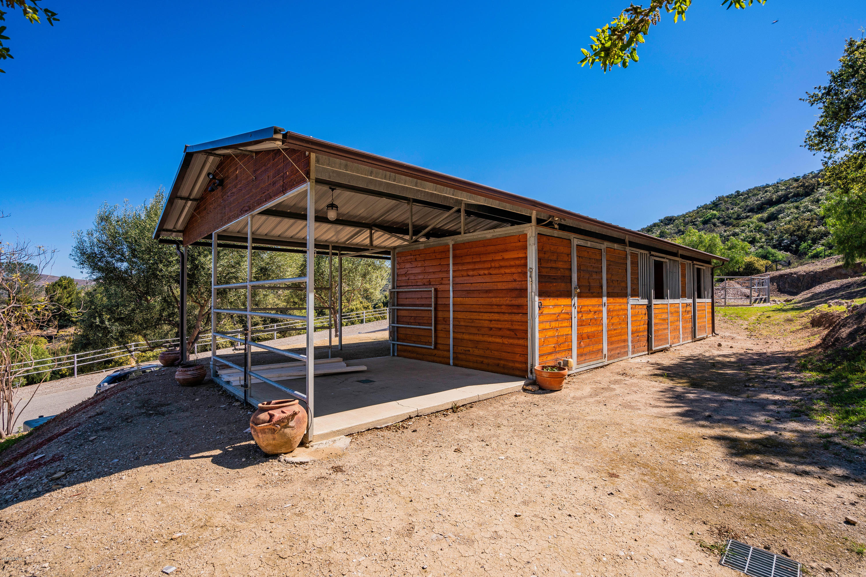 525 Rimrock Road Thousand Oaks, CA 91361 - Photo 80 of 95 525 Rimrock Rd Thousand Oaks-print-081-0