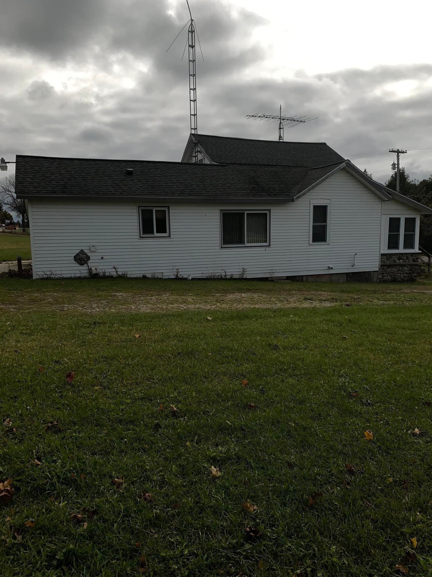W1268 Pte La Barbe Rd Street St. Ignace, MI 49781 - Photo 2 of 11 Gallery Image 2