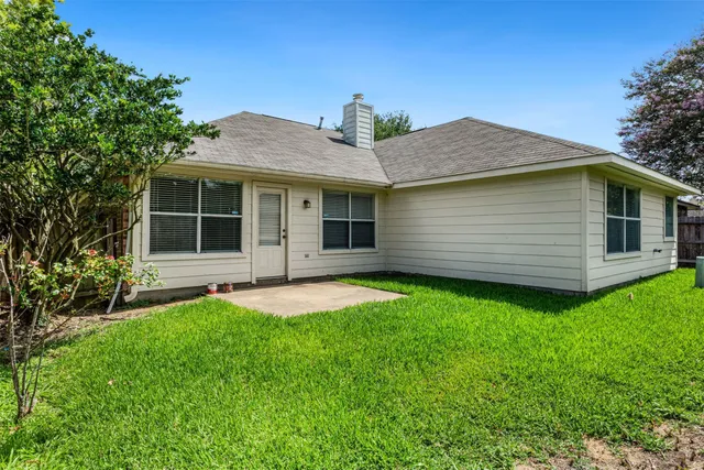 $2,175 | 3131 Stratford Pointe Drive, Sugar Land, TX 77498