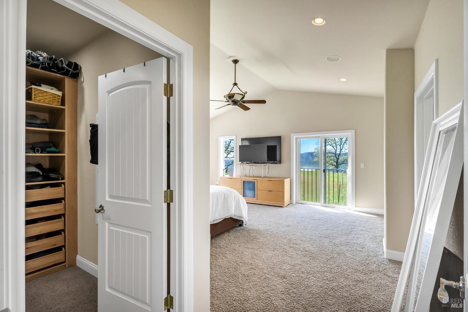 95 Longhorn Ridge Road Napa, CA 94558 - Photo 27 of 58